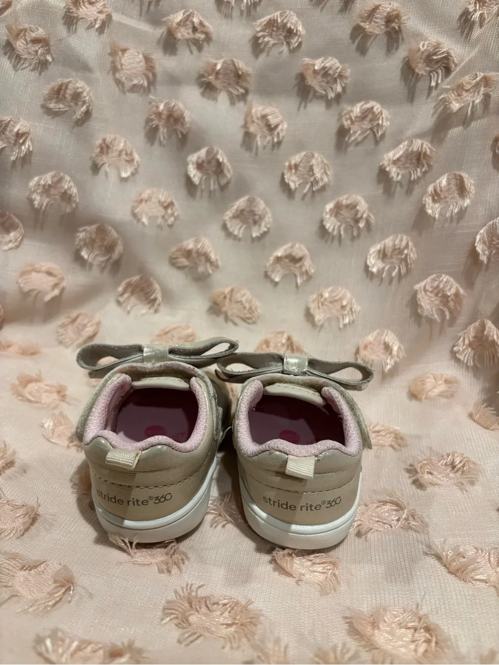 Stride rite Kamila Kids Metallic Bow Slip-On Shoes - Pink Lining